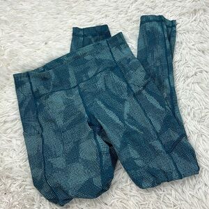 Lululemon Speed Up Tight 28" Illusion Tidal Teal Bermuda Teal